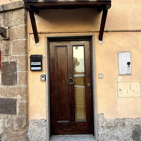 Orologio House - House In The Center *