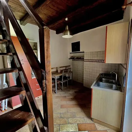 Orologio House - House In The Center Capranica